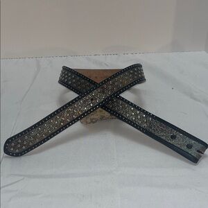 Ladies Dan Post Black and Green/Copper Studded Belt Size Medium.